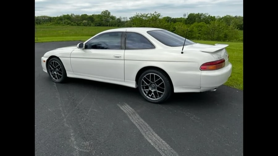 1999 Lexus SC400 - Image 3 of 14