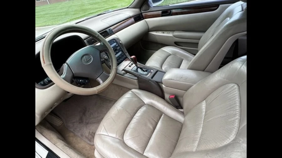 1999 Lexus SC400 - Image 4 of 14