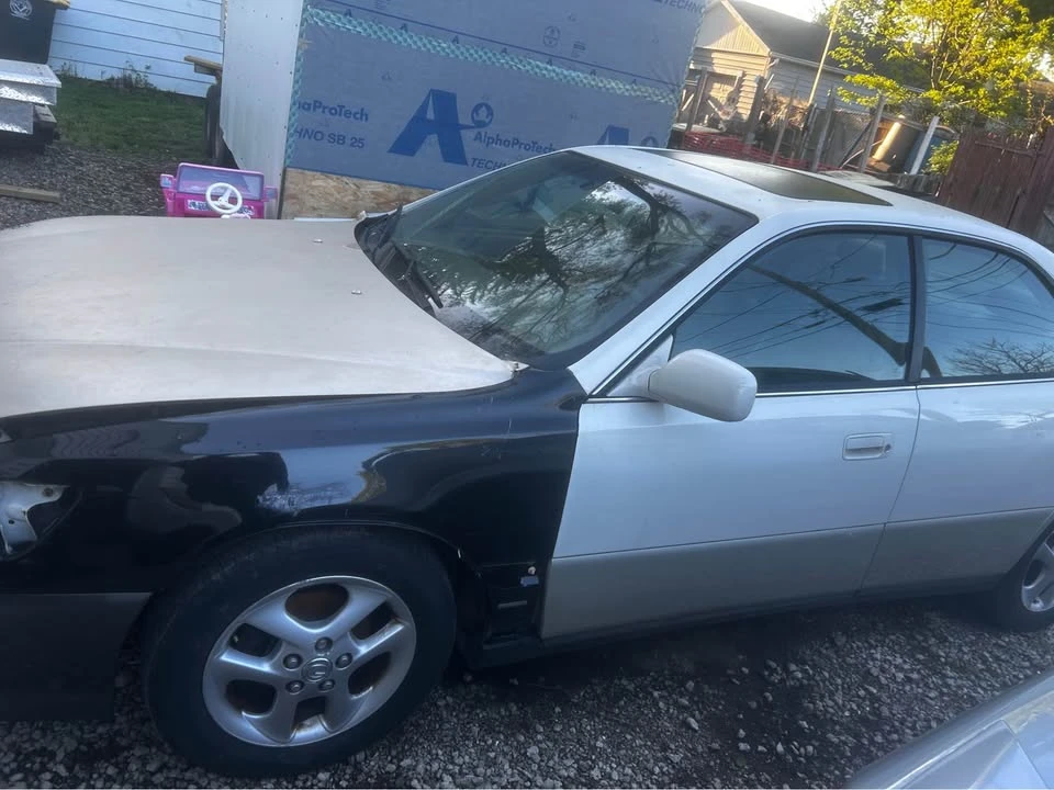 1999 Lexus ES 3rd Gen - Image 3 of 3