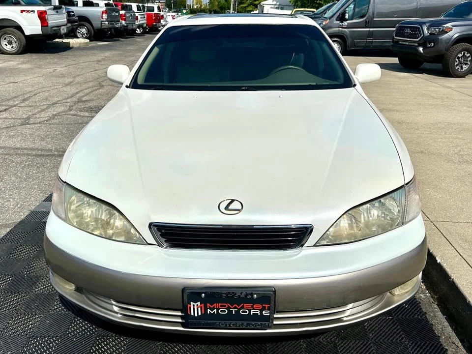 1999 Lexus ES 2nd Gen - Image 9 of 20