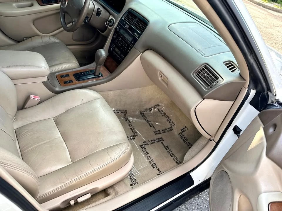 1999 Lexus ES 2nd Gen - Image 17 of 20