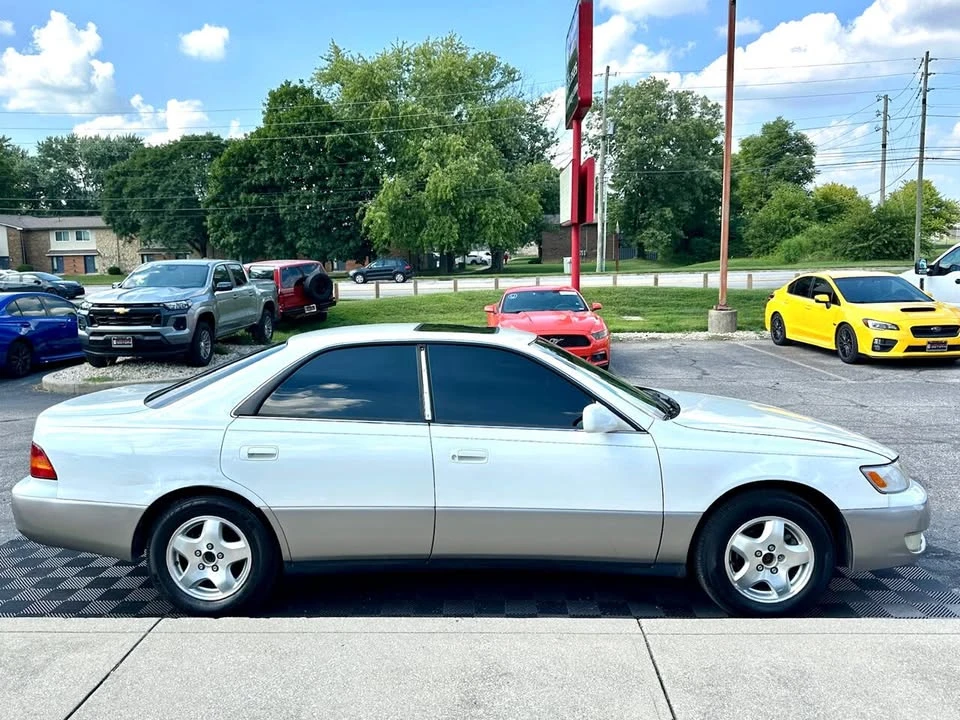 1999 Lexus ES 2nd Gen - Image 15 of 20