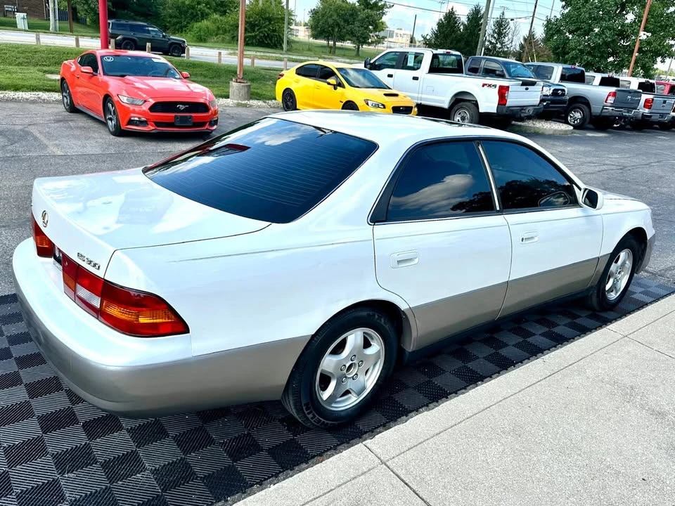 1999 Lexus ES 2nd Gen - Image 8 of 20