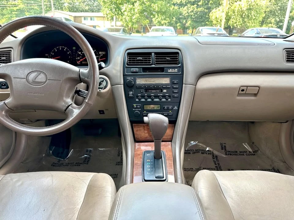 1999 Lexus ES 2nd Gen - Image 6 of 20