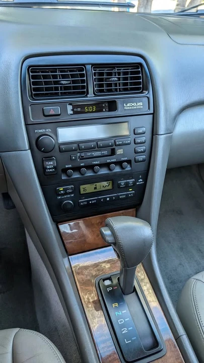 1999 Lexus ES 3rd Gen - Image 7 of 11