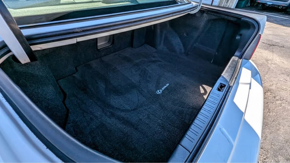 1999 Lexus ES 3rd Gen - Image 11 of 11