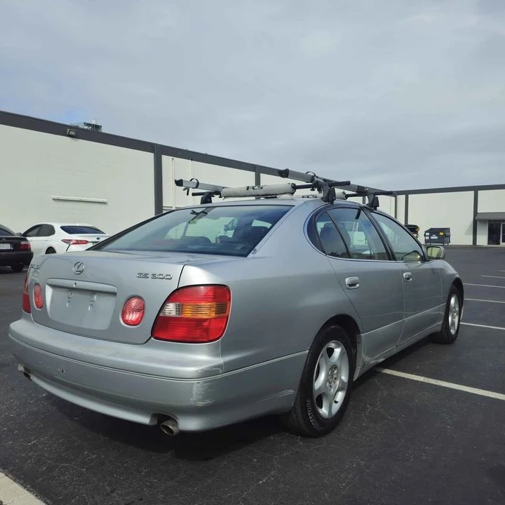 1999 Lexus GS 2nd Gen - Image 4 of 11
