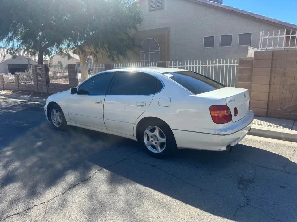 1999 Lexus GS 2nd Gen - Image 3 of 10