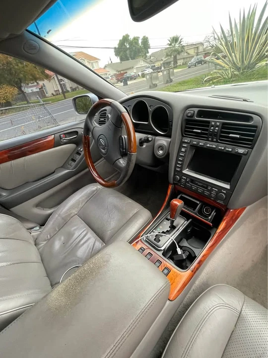 1999 Lexus GS 2nd Gen - Image 2 of 9
