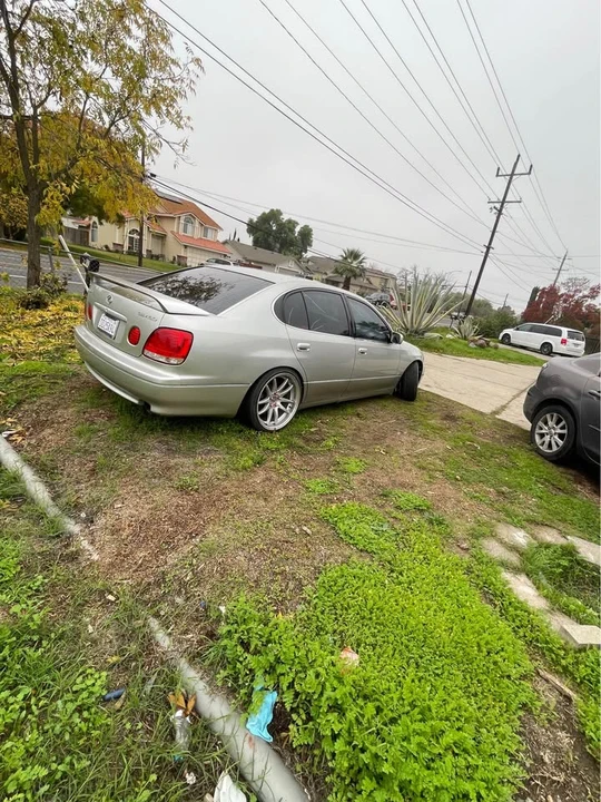 1999 Lexus GS 2nd Gen - Image 4 of 9
