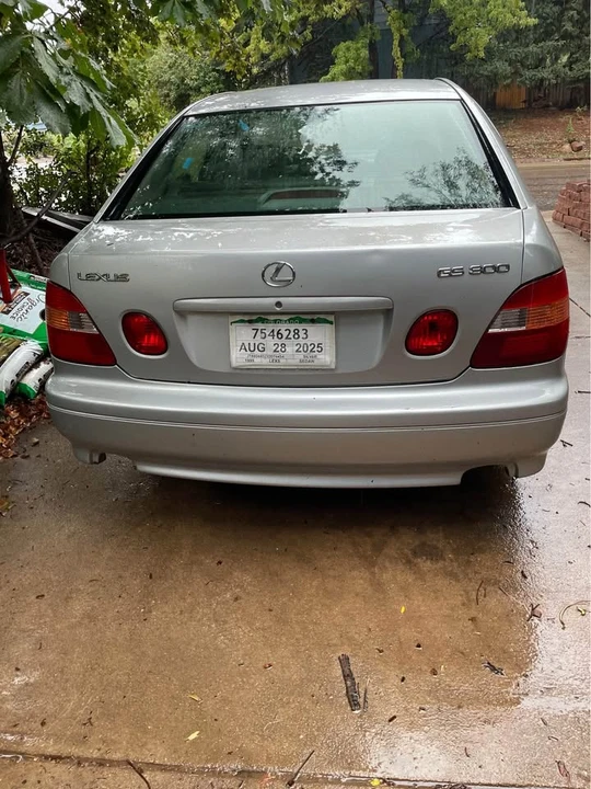 1999 Lexus GS 2nd Gen - Image 3 of 5