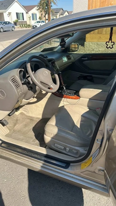 1999 Lexus GS 2nd Gen - Image 2 of 2