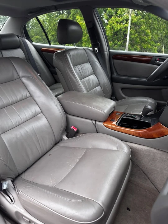 1999 Lexus GS 2nd Gen - Image 12 of 19