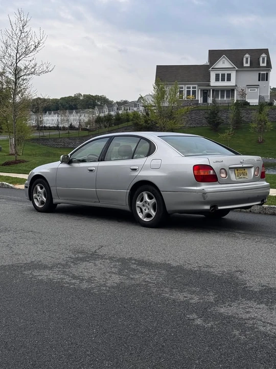 1999 Lexus GS 2nd Gen - Image 4 of 19