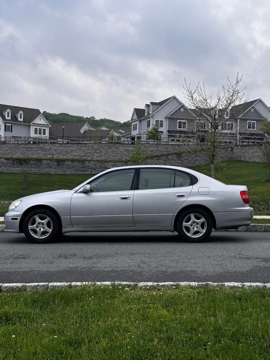 1999 Lexus GS 2nd Gen - Image 3 of 19