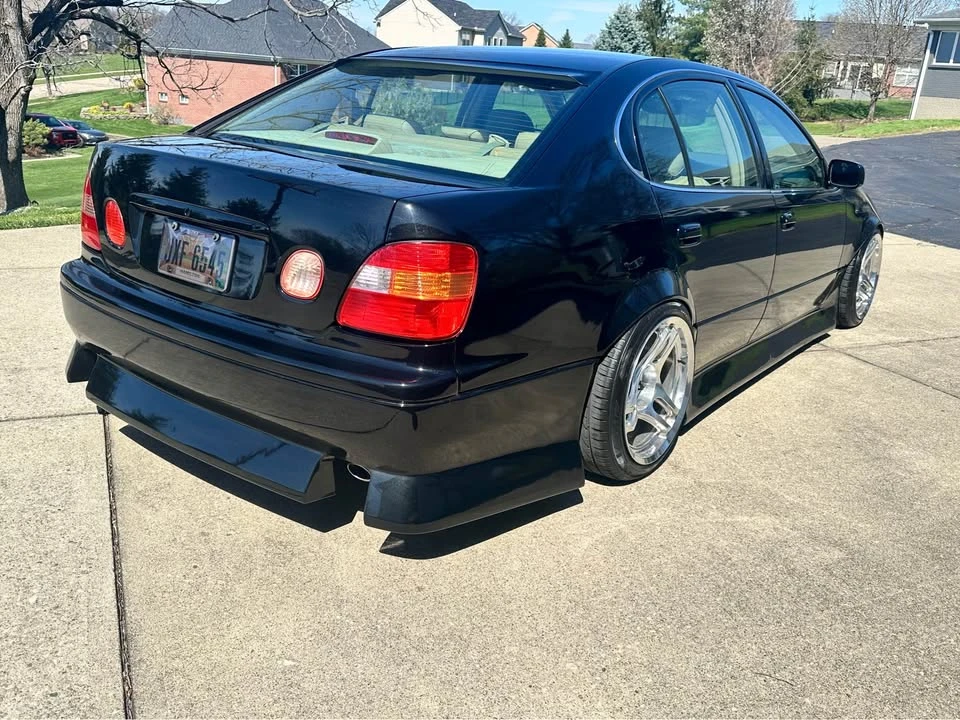 1999 Lexus GS 2nd Gen - Image 4 of 15