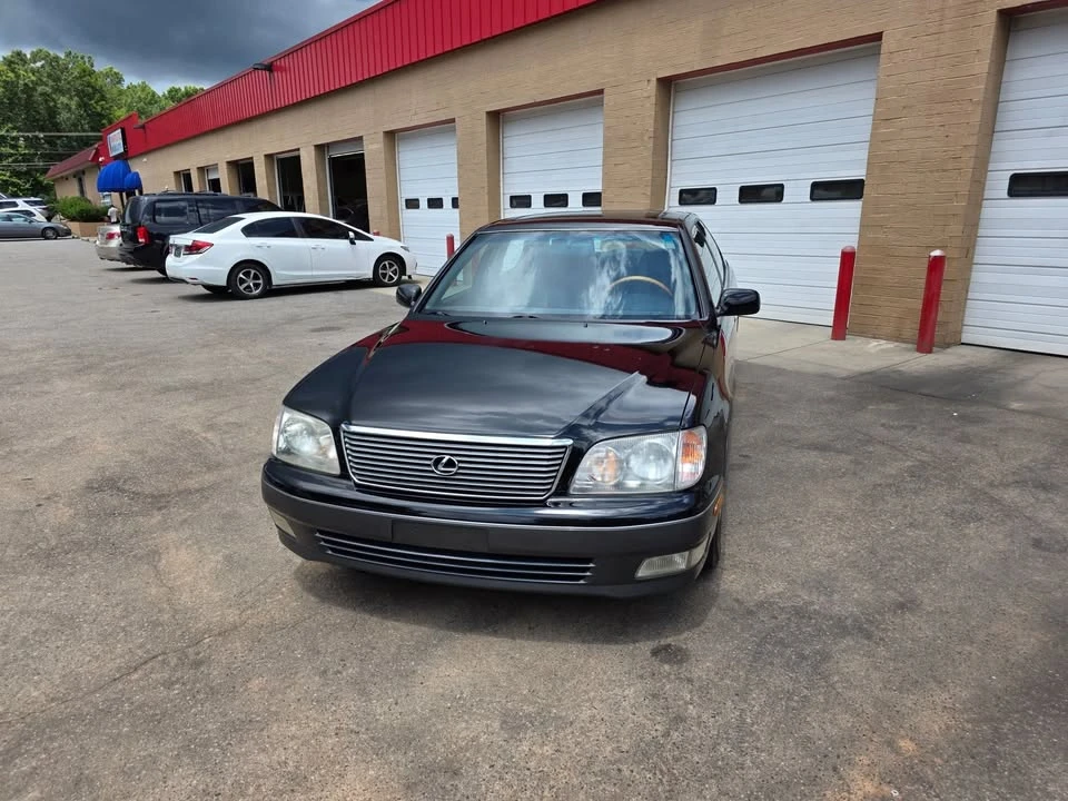 1999 Lexus LS 2nd Gen - Image 8 of 19