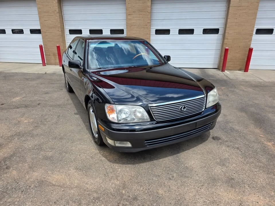 1999 Lexus LS 2nd Gen - Image 13 of 19