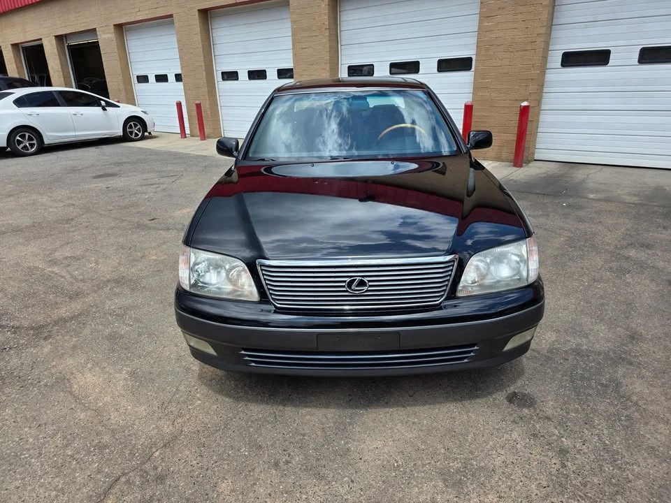 1999 Lexus LS 2nd Gen - Image 6 of 19