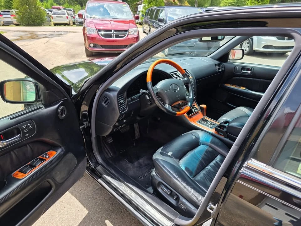 1999 Lexus LS 2nd Gen - Image 3 of 19