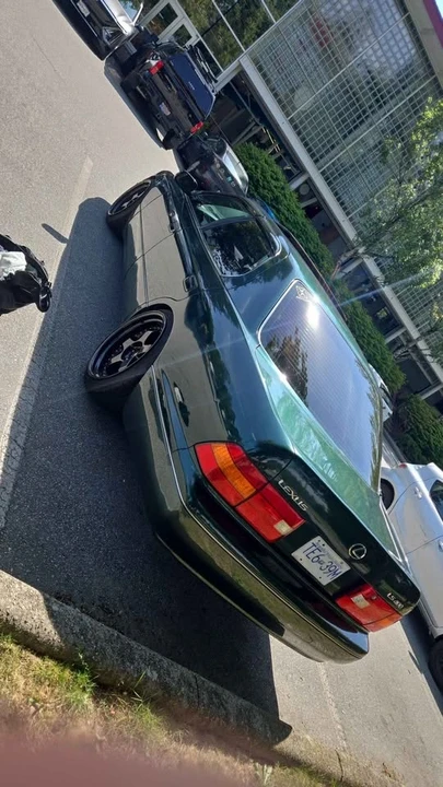 1999 Lexus LS 2nd Gen - Image 3 of 7