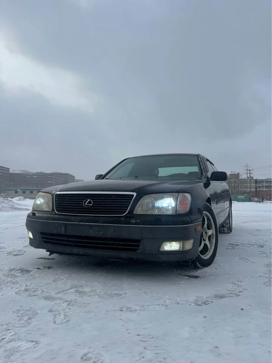 1999 Lexus LS 2nd Gen - Image 8 of 12