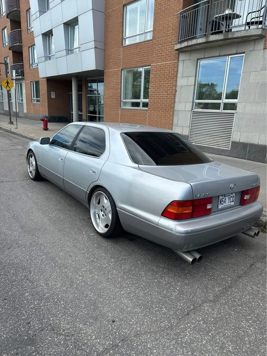 1999 Lexus LS 2nd Gen - Image 5 of 6