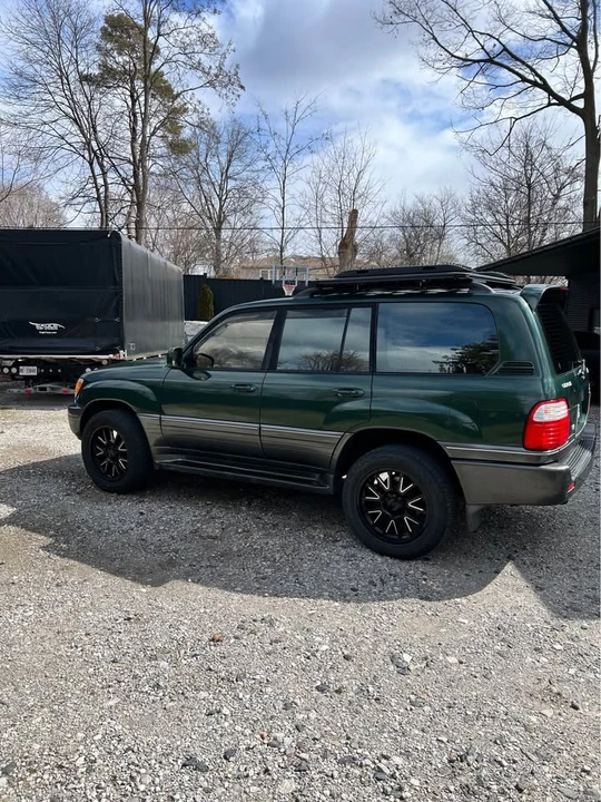 1999 Lexus LX 2nd Gen - Image 2 of 6