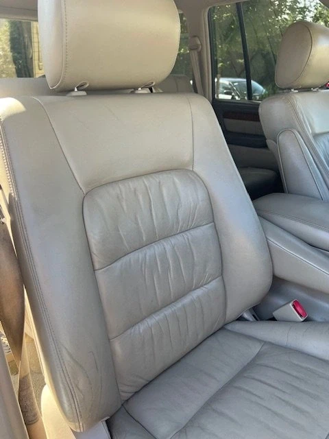 1999 Lexus LX 2nd Gen - Image 10 of 17