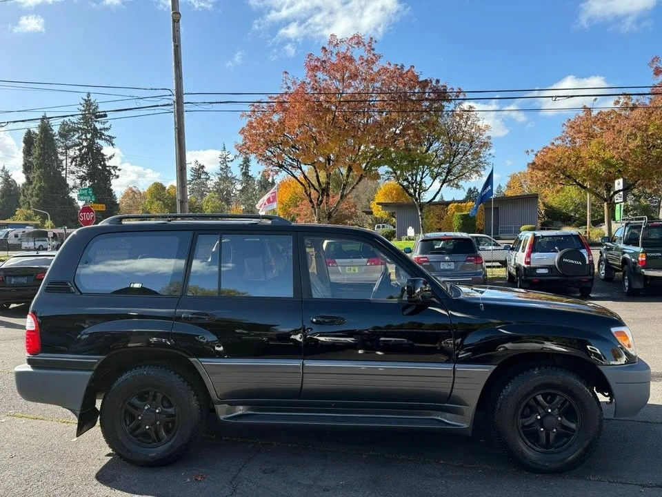 1999 Lexus LX 2nd Gen - Image 4 of 20