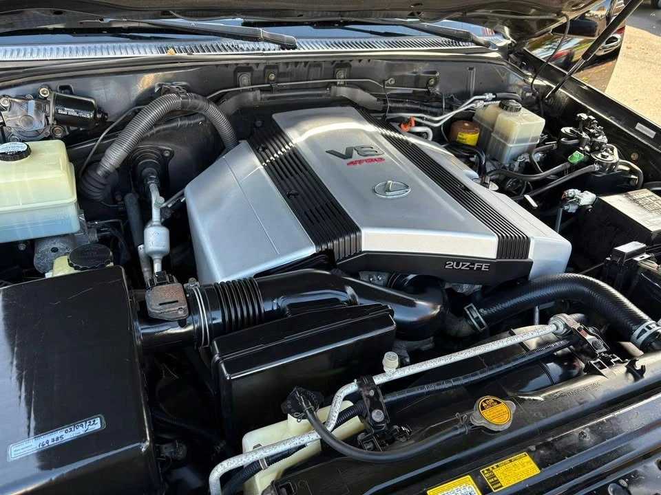 1999 Lexus LX 2nd Gen - Image 12 of 20