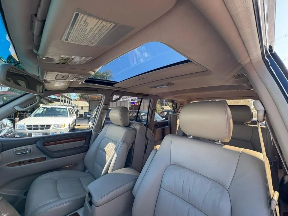 1999 Lexus LX 2nd Gen - Image 20 of 20