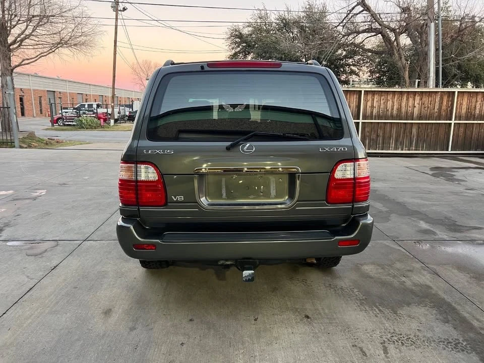 1999 Lexus LX 2nd Gen - Image 7 of 18