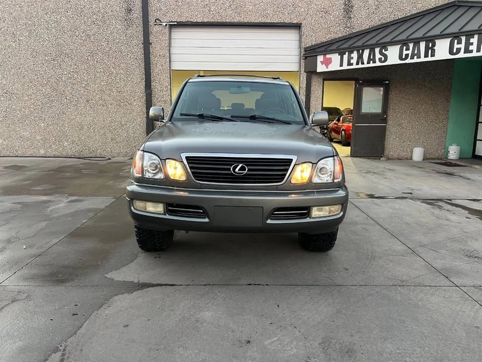 1999 Lexus LX 2nd Gen - Image 2 of 18