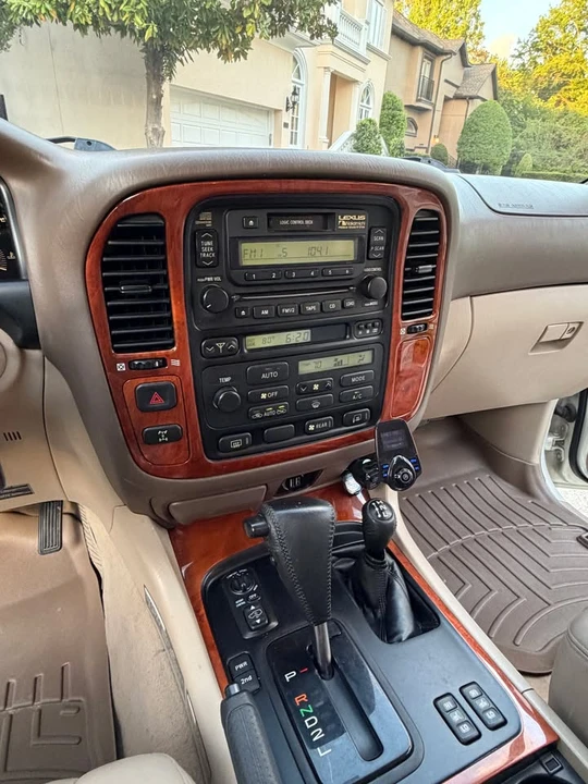 1999 Lexus LX 2nd Gen - Image 7 of 20