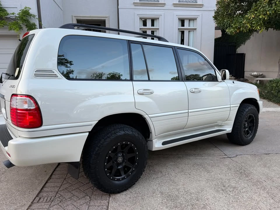 1999 Lexus LX 2nd Gen - Image 2 of 20