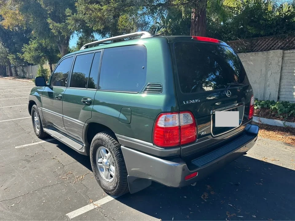 1999 Lexus LX 2nd Gen - Image 4 of 18