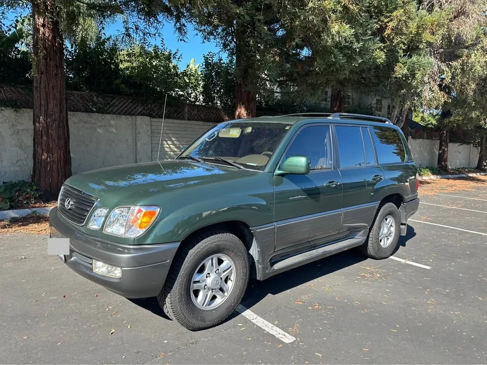 1999 Lexus LX 2nd Gen - Image 3 of 18