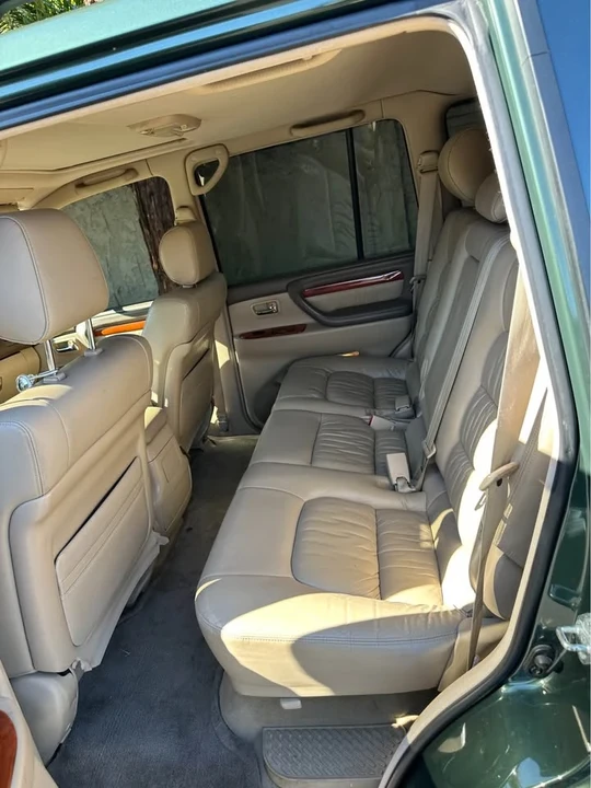 1999 Lexus LX 2nd Gen - Image 16 of 18