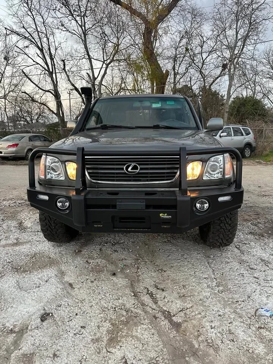 1999 Lexus LX 2nd Gen - Image 6 of 9