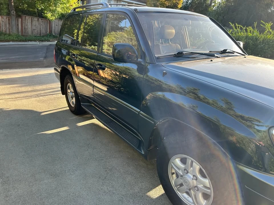1999 Lexus LX 2nd Gen - Image 3 of 8