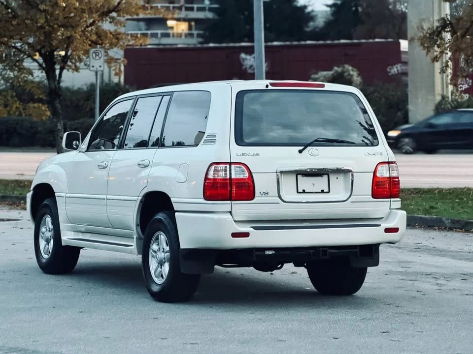 1999 Lexus LX 2nd Gen - Image 6 of 17