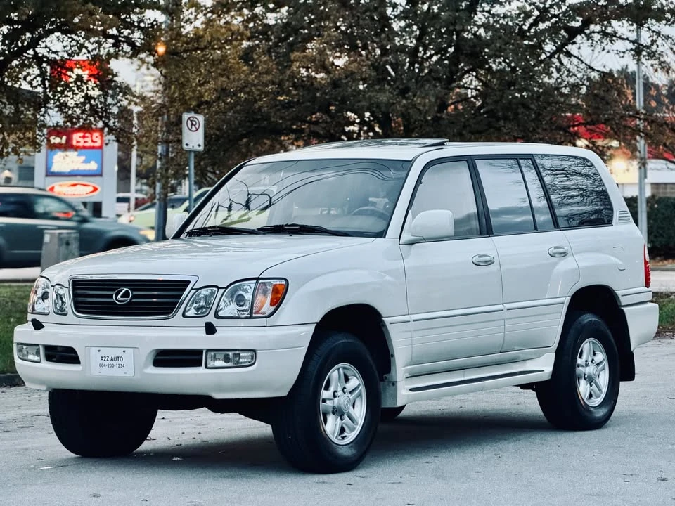 1999 Lexus LX 2nd Gen - Image 2 of 17