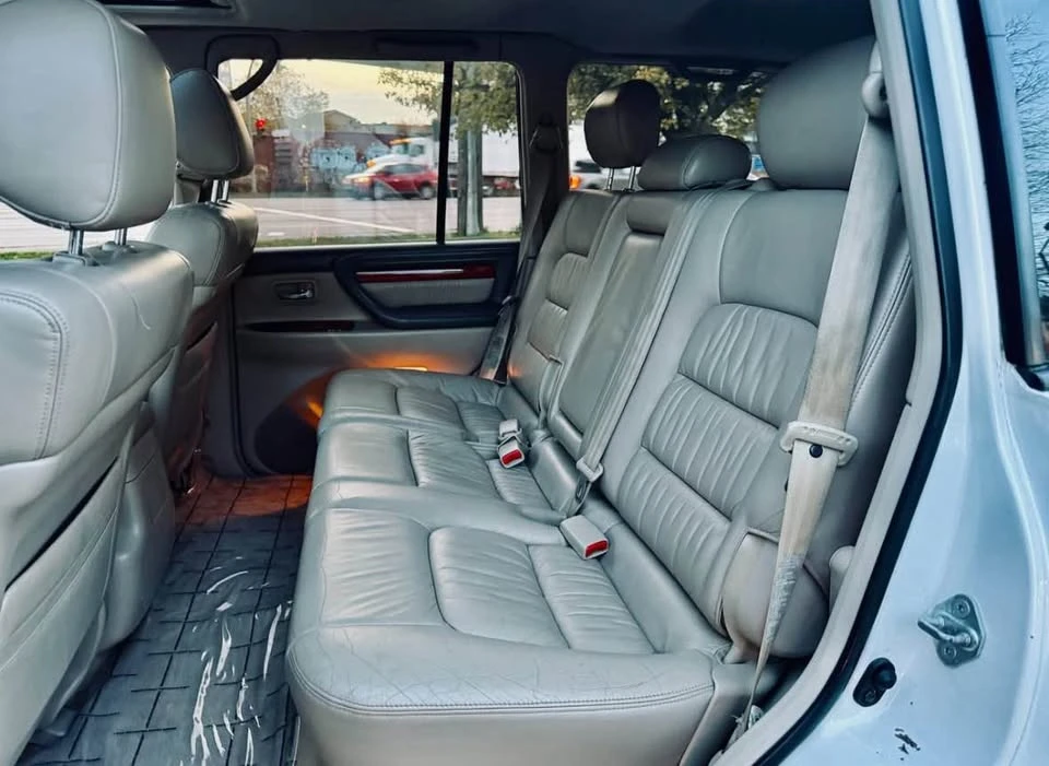 1999 Lexus LX 2nd Gen - Image 10 of 18