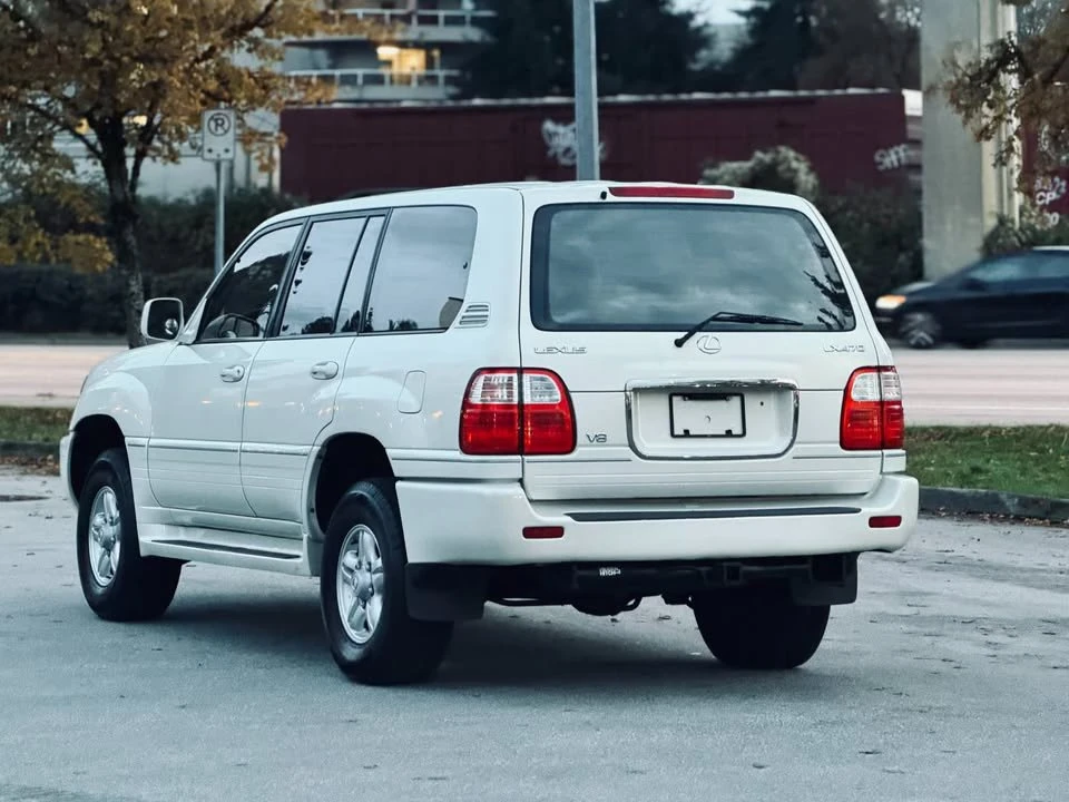 1999 Lexus LX 2nd Gen - Image 8 of 16