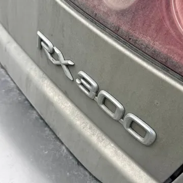 1999 Lexus IS300