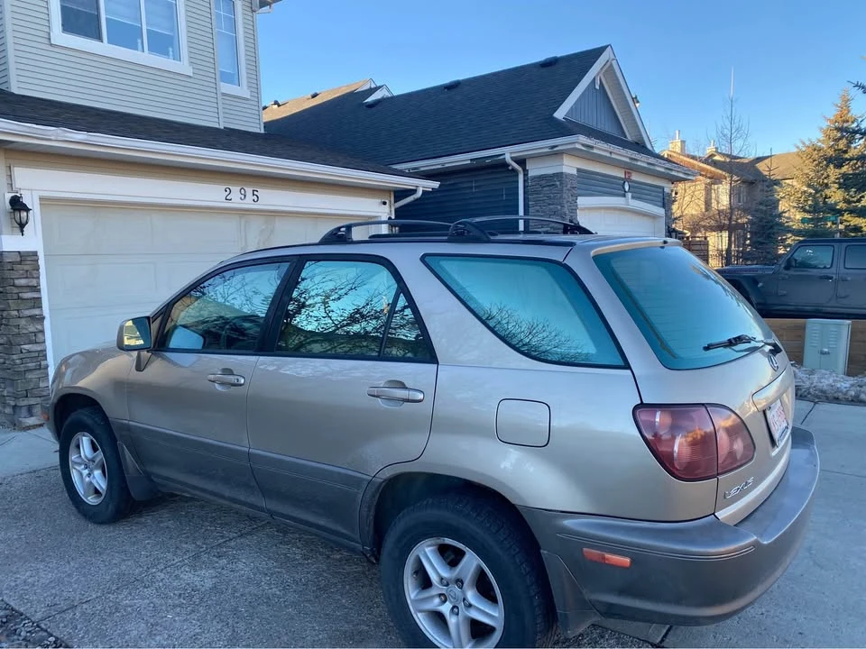 1999 Lexus RX 1st Gen - Image 5 of 7