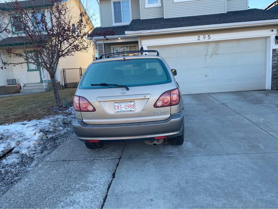 1999 Lexus RX 1st Gen - Image 3 of 7