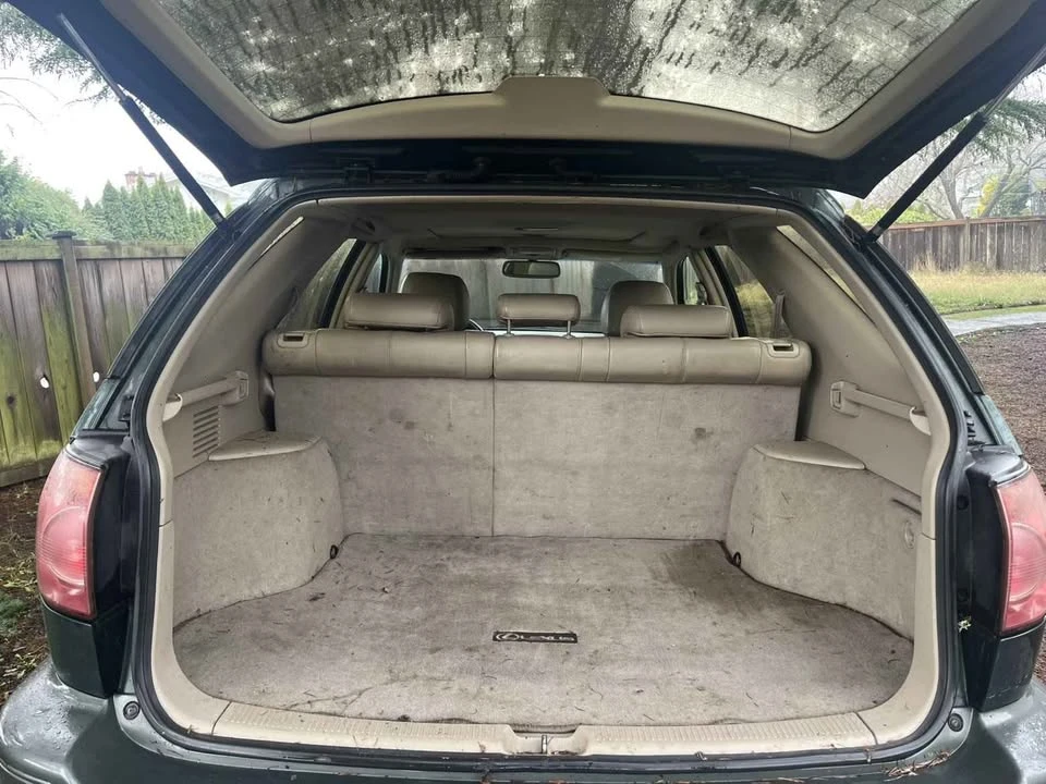 1999 Lexus RX 1st Gen - Image 5 of 7