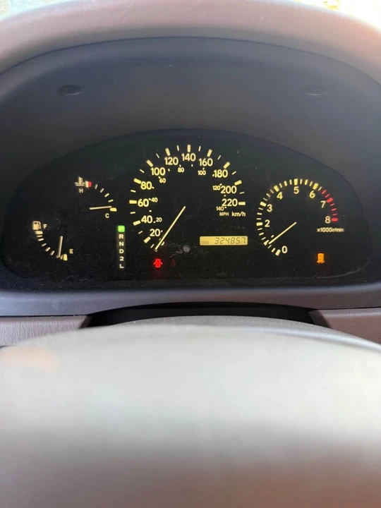 1999 Lexus RX 1st Gen - Image 9 of 10